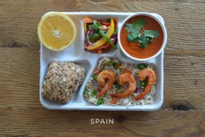 A Spanish school dinner